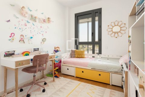 Huoneisto vuokrattavana Barcelona, Espanja, 4 makuuhuonetta, 140 m2 No. 192849 - kuva 27