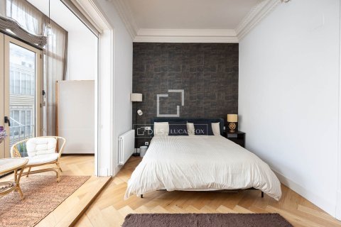 Huoneisto vuokrattavana Barcelona, Espanja, 3 makuuhuonetta, 140 m2 No. 192847 - kuva 9