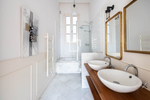 Huoneisto vuokrattavana Barcelona, Espanja, 3 makuuhuonetta, 140 m2 No. 192847 - kuva 13