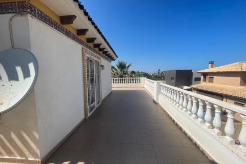 Casa in vendita a Torrevieja, Alicante, Spagna 5 camere da letto, 161 mq. N° 165668 - foto 3