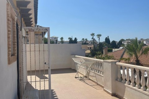 Casa in vendita a Torrevieja, Alicante, Spagna 5 camere da letto, 161 mq. N° 165668 - foto 5