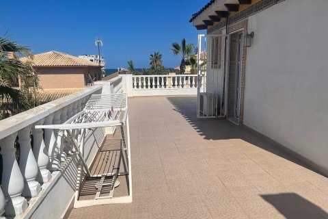 Casa in vendita a Torrevieja, Alicante, Spagna 5 camere da letto, 161 mq. N° 165668 - foto 6