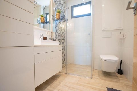 Villa in vendita a La Zenia, Alicante, Spagna 3 camere da letto, 76 mq. N° 165662 - foto 12