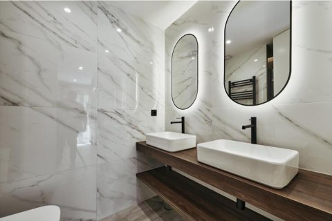 Dzīvoklis pārdošanā Madrid, Spānijā 3 istabas, 141 m2 Nr. 165667 - attēls 15