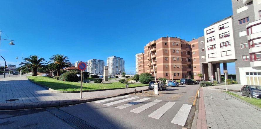 Parking in San Miguel de Salinas, Alicante, Spain 10 sq.m. No. 182810