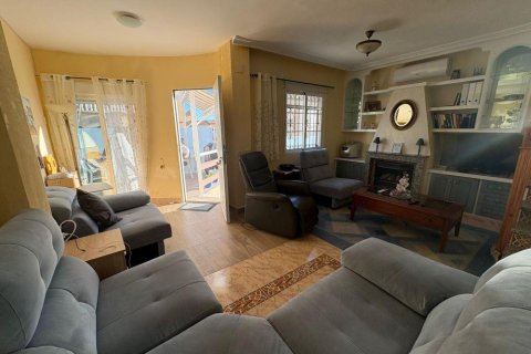 Dom w Alicante, Hiszpania 3 sypialnie, 94 mkw. nr 146560 – zdjęcie 1