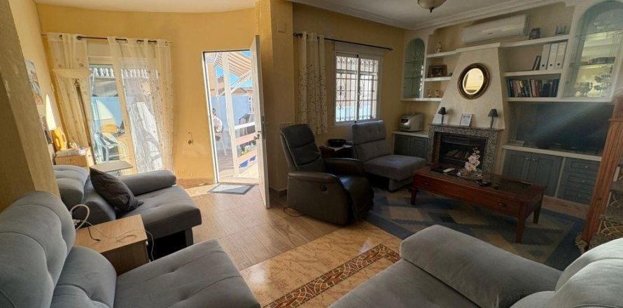 Dom w Alicante, Hiszpania 3 sypialnie, 94 mkw. nr 146560