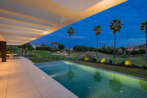 Villa pārdošanā Marbella, Malaga, Spānijā 4 istabas, 408 m2 Nr. 133647 - attēls 24