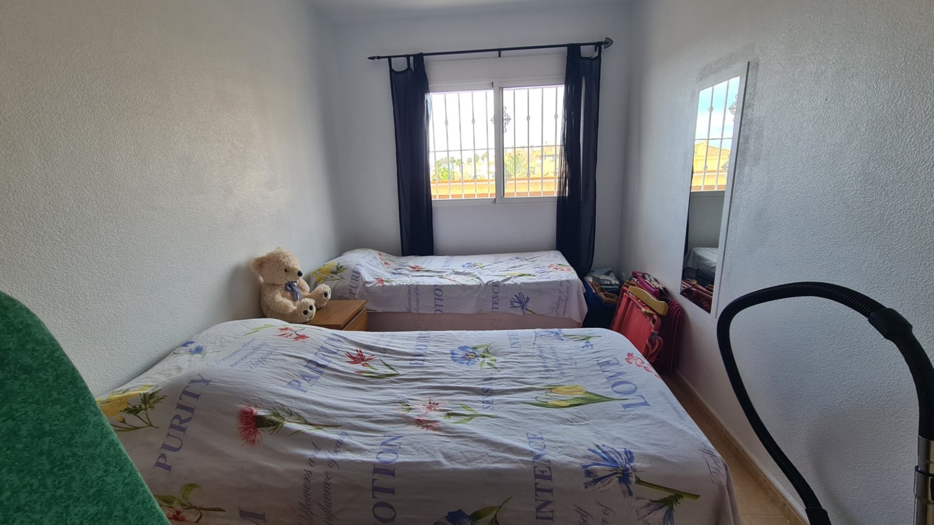 Lägenhet i Alicante, Spanien 3 sovrum,  Nr. 133643