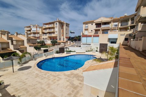 Apartment for sale Alicante, Spain 3 bedrooms,  No. 133643 - photo 4