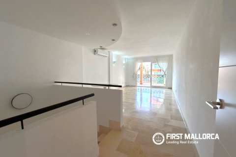 Apartment à louer à Port Adriano, Mallorca, Espagne, 4 chambres, 140 m2 No. 177325 - photo 4
