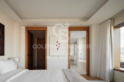Lägenhet till salu i Barcelona, Spanien 2 sovrum, 235 kvm. Nr. 158610 - foto 6