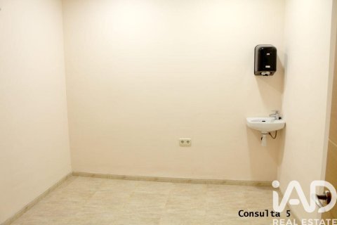 Proprietà commerciale in vendita a Canet d'En Berenguer, Valencia, Spagna 8 camere da letto, 134 mq. N° 185492 - foto 13