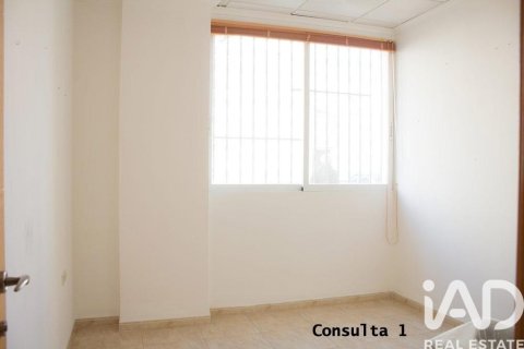 Proprietà commerciale in vendita a Canet d'En Berenguer, Valencia, Spagna 8 camere da letto, 134 mq. N° 185492 - foto 15