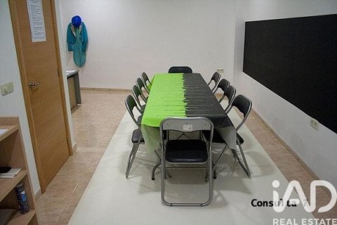 Proprietà commerciale in vendita a Canet d'En Berenguer, Valencia, Spagna 8 camere da letto, 134 mq. N° 185492 - foto 14