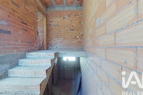 Casa in vendita a Rossello, Lleida, Spagna 4 camere da letto, 246 mq. N° 185491 - foto 8