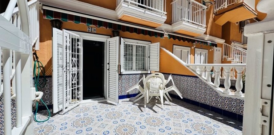 Apartment in La Mata, Alicante, Spain 2 bedrooms, 75 sq.m. No. 145345