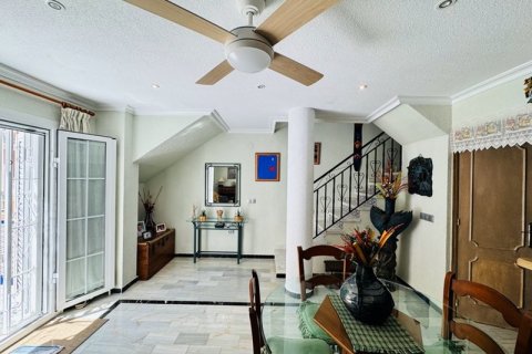 Apartment for sale in La Mata, Alicante, Spain 2 bedrooms, 75 sq.m. No. 145345 - photo 7