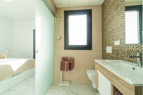 Wohnung zum Verkauf in Alicante, Spanien 2 Schlafzimmer, 81 m2 Nr. 145344 - Foto 12