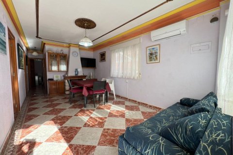 Kaupunkipientalo myytävänä La Mata, Alicante, Espanja, 3 makuuhuonetta, 80 m2 No. 145341 - kuva 12