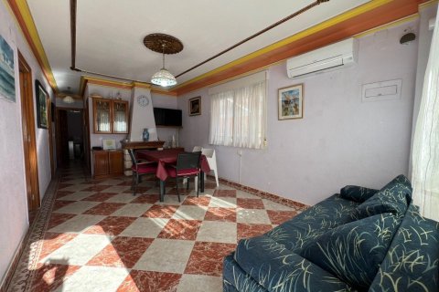 Kaupunkipientalo myytävänä La Mata, Alicante, Espanja, 3 makuuhuonetta, 80 m2 No. 145341 - kuva 15