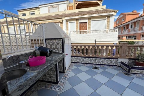 Kaupunkipientalo myytävänä La Mata, Alicante, Espanja, 3 makuuhuonetta, 80 m2 No. 145341 - kuva 10