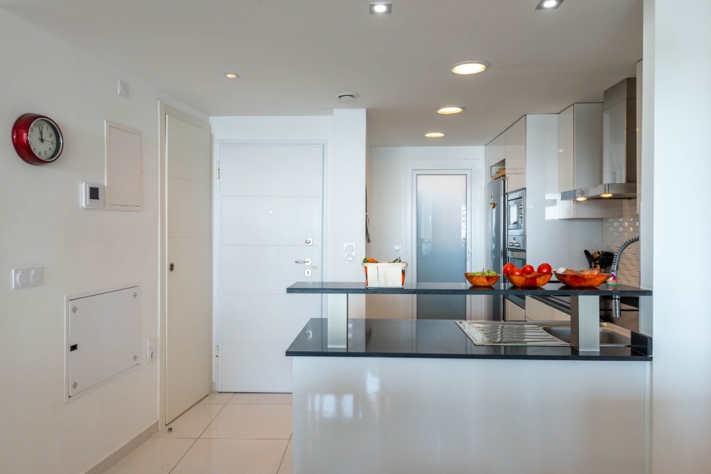 Apartment in Punta Prima, Alicante, Spain 2 bedrooms, 72 sq.m. No. 145342