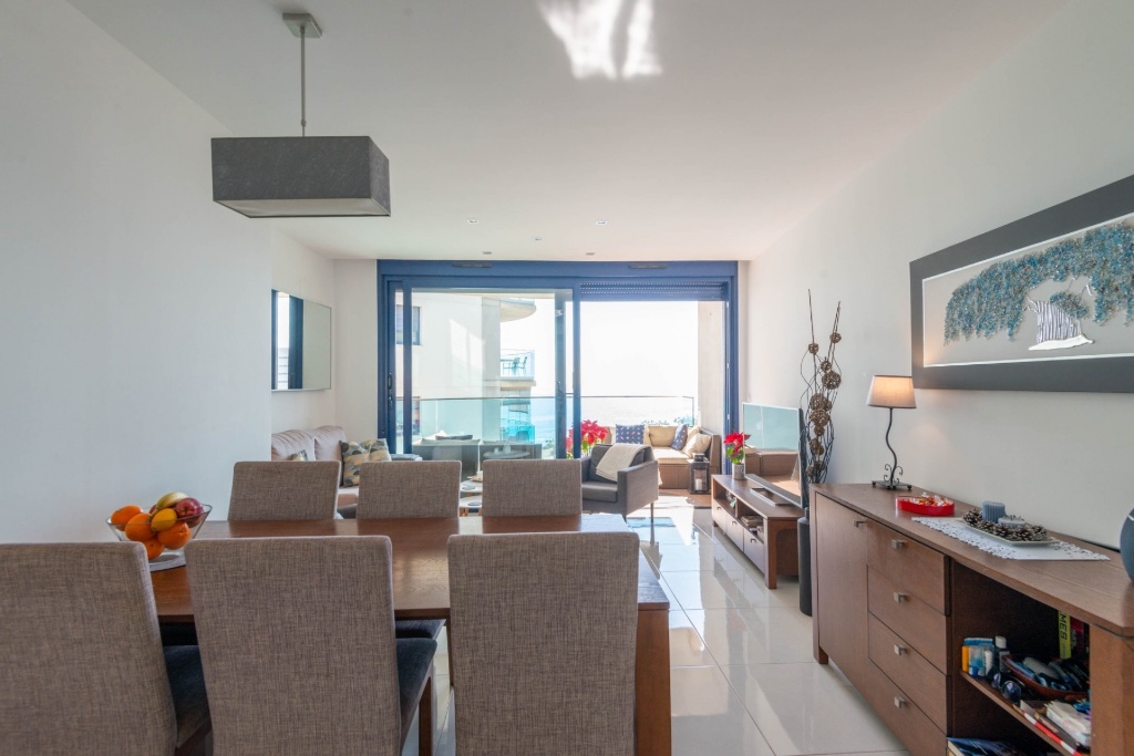 Apartment in Punta Prima, Alicante, Spain 2 bedrooms, 72 sq.m. No. 145342