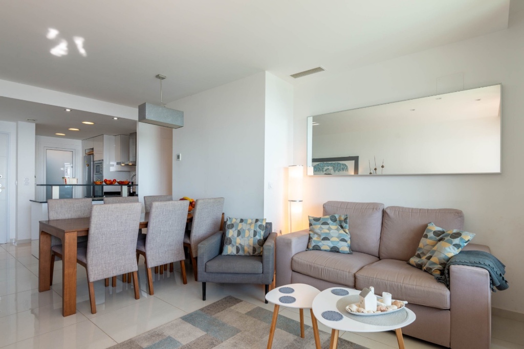 Apartment in Punta Prima, Alicante, Spain 2 bedrooms, 72 sq.m. No. 145342
