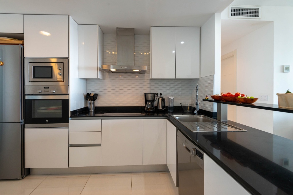 Apartment in Punta Prima, Alicante, Spain 2 bedrooms, 72 sq.m. No. 145342