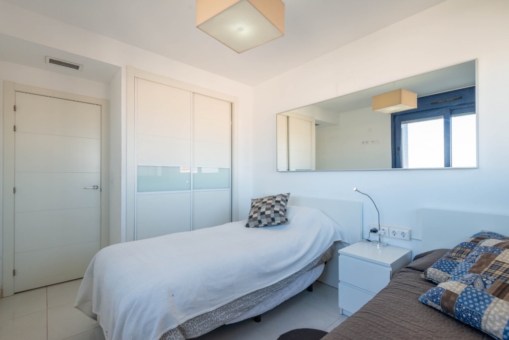 Apartment in Punta Prima, Alicante, Spain 2 bedrooms, 72 sq.m. No. 145342