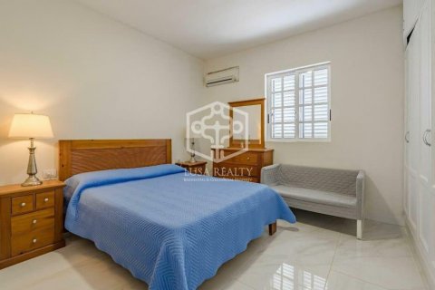 Villa in vendita Arona, Tenerife, Spagna 9 camere da letto, 328 mq. N° 111108 - foto 13
