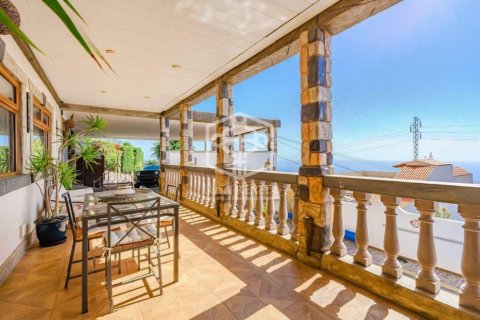 Продажа виллы Адехе, Тенерифе, Испания 6 спален, 493м2 №111100 - фото 1