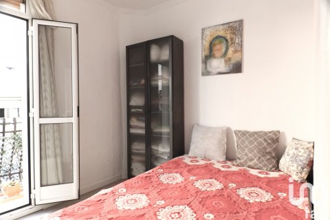 Huoneisto myytävänä L'Hospitalet de Llobregat, Barcelona, Espanja, 5 makuuhuonetta, 100 m2 No. 154047 - kuva 8