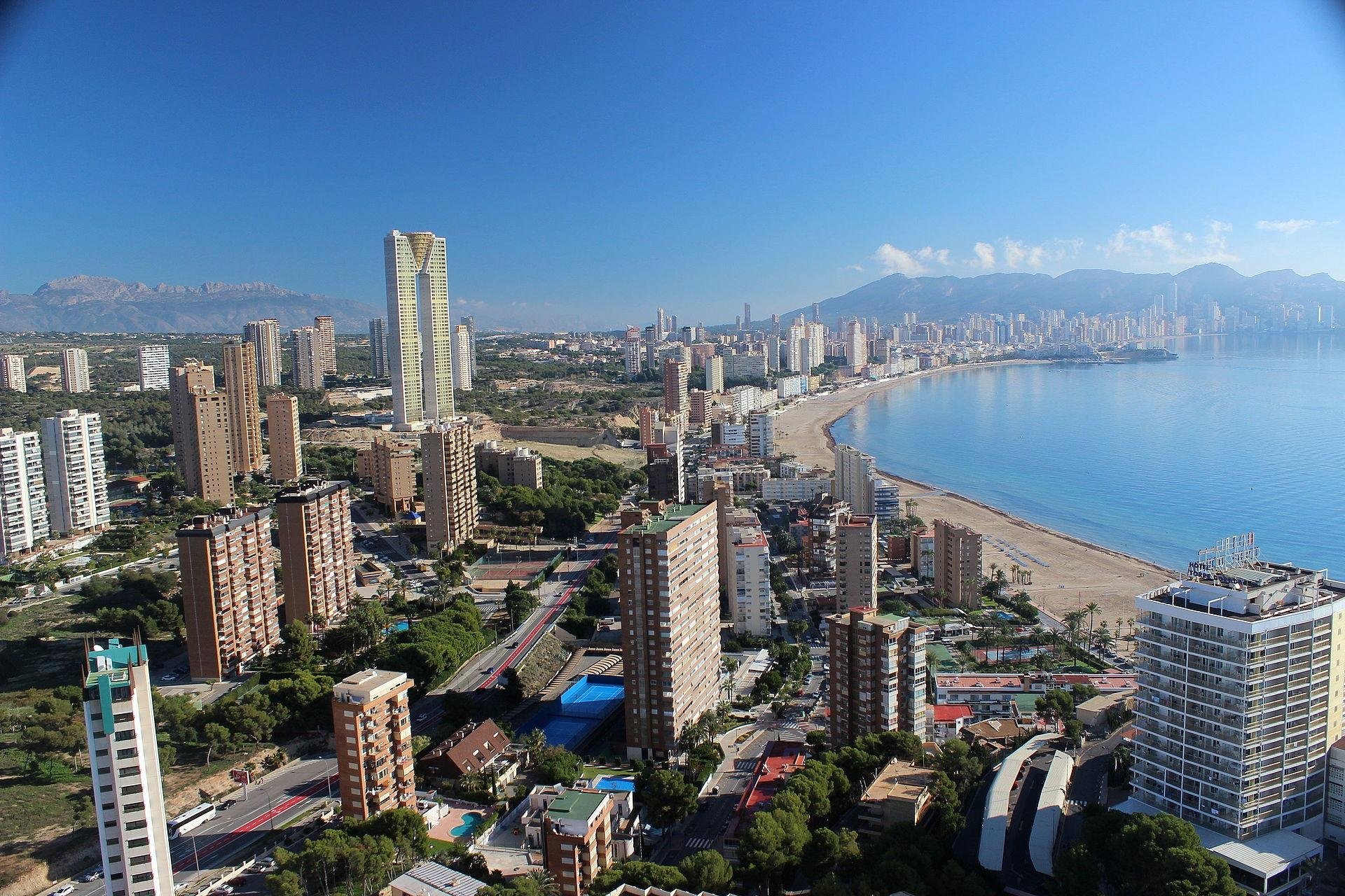 Villa en Finestrat, Alicante, España 3 dormitorios, 304 m2 No. 64335