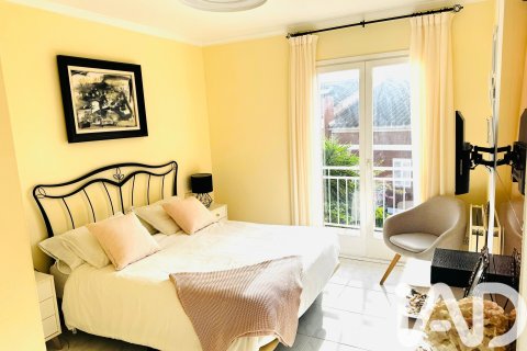 Kamienica w El Masnou, Barcelona, Hiszpania 5 sypialni, 236 mkw. nr 152627 – zdjęcie 8