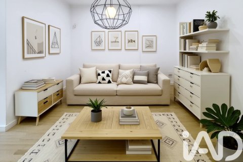 Talo myytävänä El Masnou, Barcelona, Espanja, 4 makuuhuonetta, 110 m2 No. 152626 - kuva 4