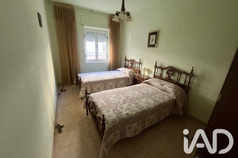 Apartment for sale in Ciudad Rodrigo, Salamanca, Spain 3 bedrooms, 89 sq.m. No. 188241 - photo 12