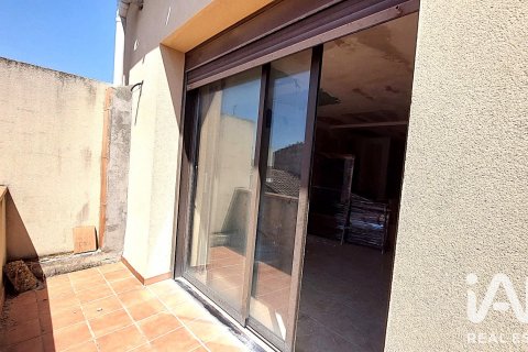 Dúplex en venta en Santa Coloma de Queralt, Tarragona, España 3 dormitorios, 131 m2 No. 188242 - foto 3