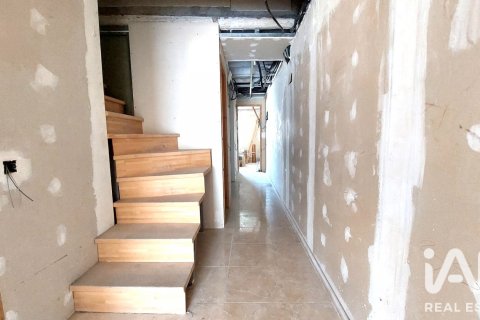 Dúplex en venta en Santa Coloma de Queralt, Tarragona, España 3 dormitorios, 131 m2 No. 188242 - foto 10