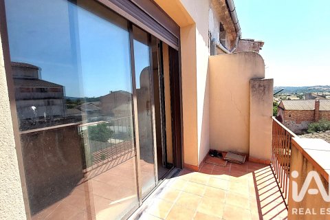 Dúplex en venta en Santa Coloma de Queralt, Tarragona, España 3 dormitorios, 131 m2 No. 188242 - foto 2