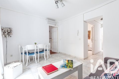 Apartment à vendre à Madrid, Espagne, 4 chambres, 90 m2 No. 188247 - photo 6