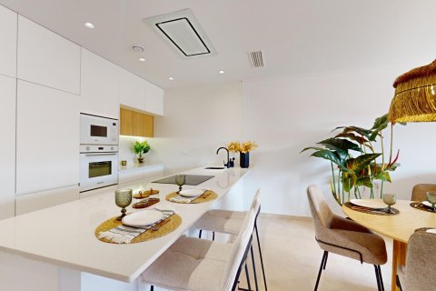 Huoneisto myytävänä Guardamar del Segura, Alicante, Espanja, 3 makuuhuonetta, 101 m2 No. 75664 - kuva 30