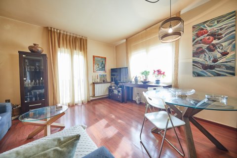 Apartament w Vilanova i la Geltru, Barcelona, Hiszpania 3 sypialnie, 107 mkw. nr 186402