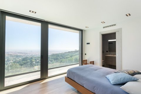 Talo myytävänä Barcelona, Espanja, 5 makuuhuonetta,  No. 141021 - kuva 15