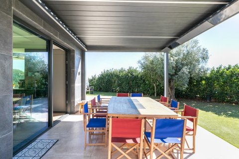 Talo myytävänä Barcelona, Espanja, 5 makuuhuonetta,  No. 141021 - kuva 3