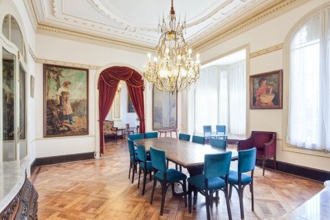 Māja pārdošanā Barcelona, Spānijā 7 istabas, Nr. 141024 - attēls 10