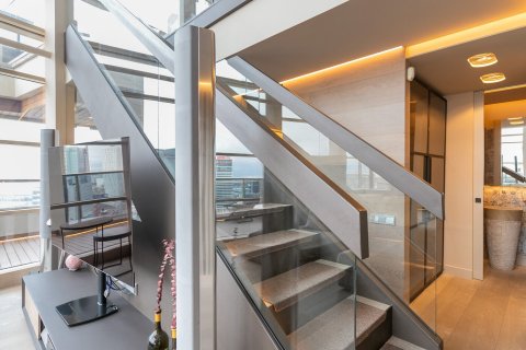 Huoneisto myytävänä Barcelona, Espanja, 3 makuuhuonetta, No. 141023 - kuva 13