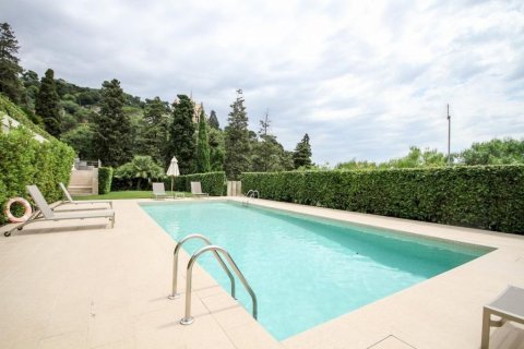 Сasa en venta en Barcelona, España 5 dormitorios, No. 141018 - foto 14