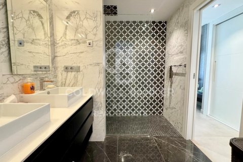Apartament w Marbella, Malaga, Hiszpania 3 sypialnie, 140 mkw. nr 157519 – zdjęcie 14